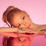 【2025年最新版】アリアナグランデの顔が変わった理由とは？痩せた影響とポニーテールの秘密