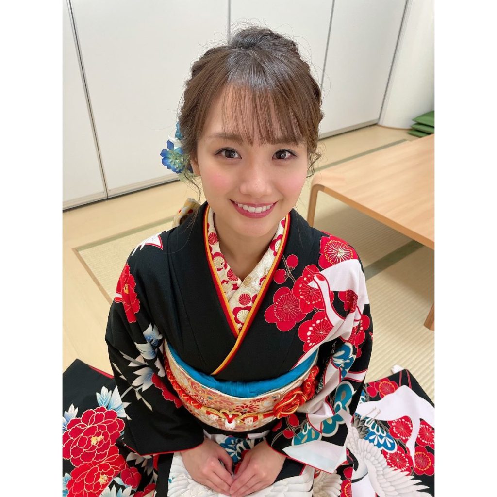 井上清華着物画像