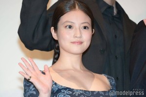 今田美桜のバストサイズは何カップ？【結論Eカップ】写真集＆昔の画像で徹底検証！