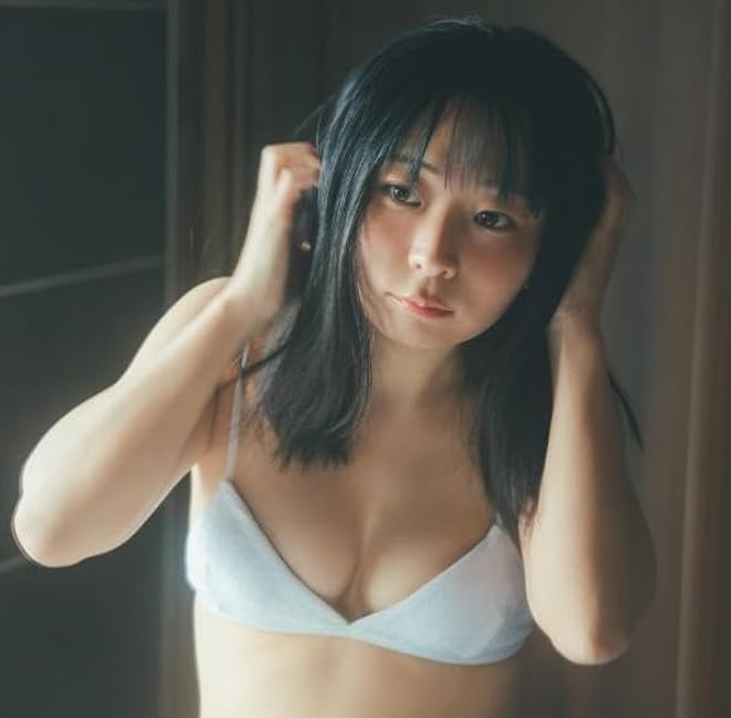 アンゴラ村長のスリーサイズ・カップ数を大調査